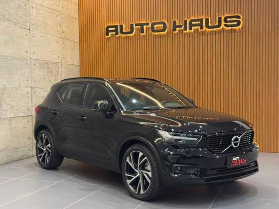 VOLVO XC40 1.5 T5 RECHARGE R-DESIGN GEARTRONIC VOLVO XC40 1.5 T5 RECHARGE R-DESIGN GEARTRONIC